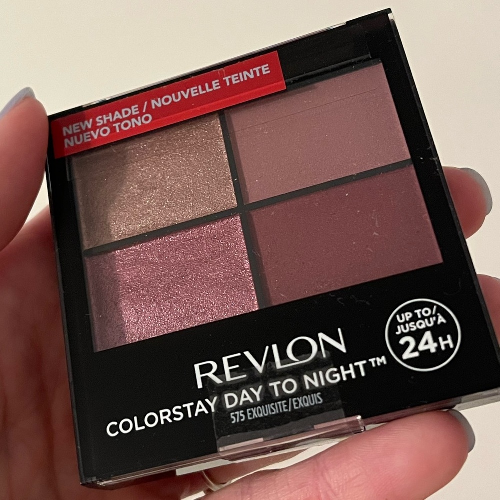 Makeup bundle - Picture 3 of 9